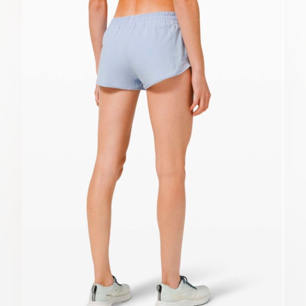TOO LATE! CONSIGNED! Lululemon Hotty Hot Short II Blue Linen 2.5" - Picture 2 of 8